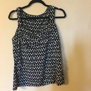 WHBM black with white rhombuses and ruffles